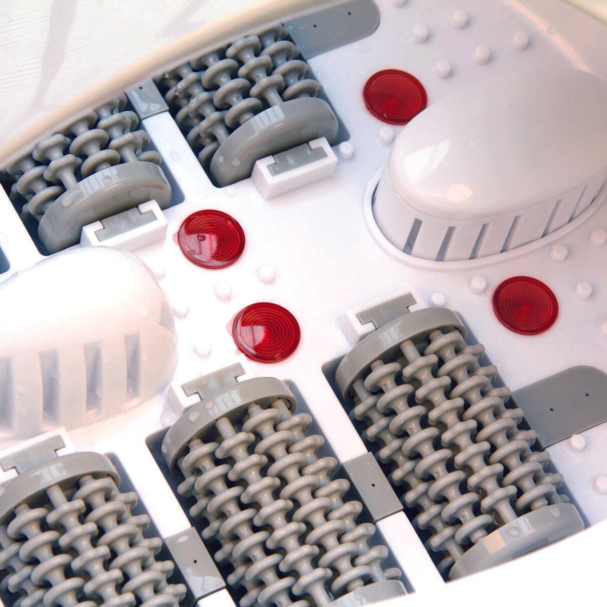 Rio Deluxe Foot Spa Bath and Massager close up of reflexology rollers