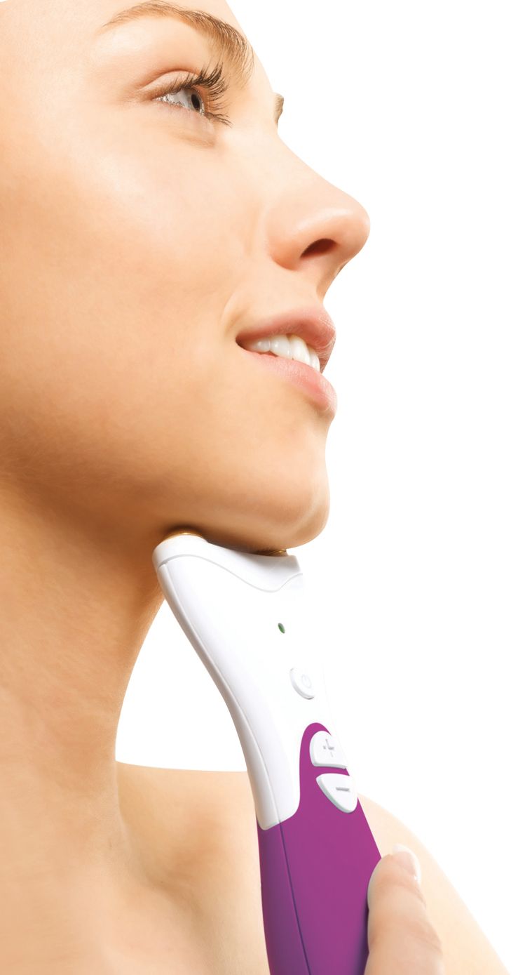 Lady using Rio 60 second neck toner under chin 