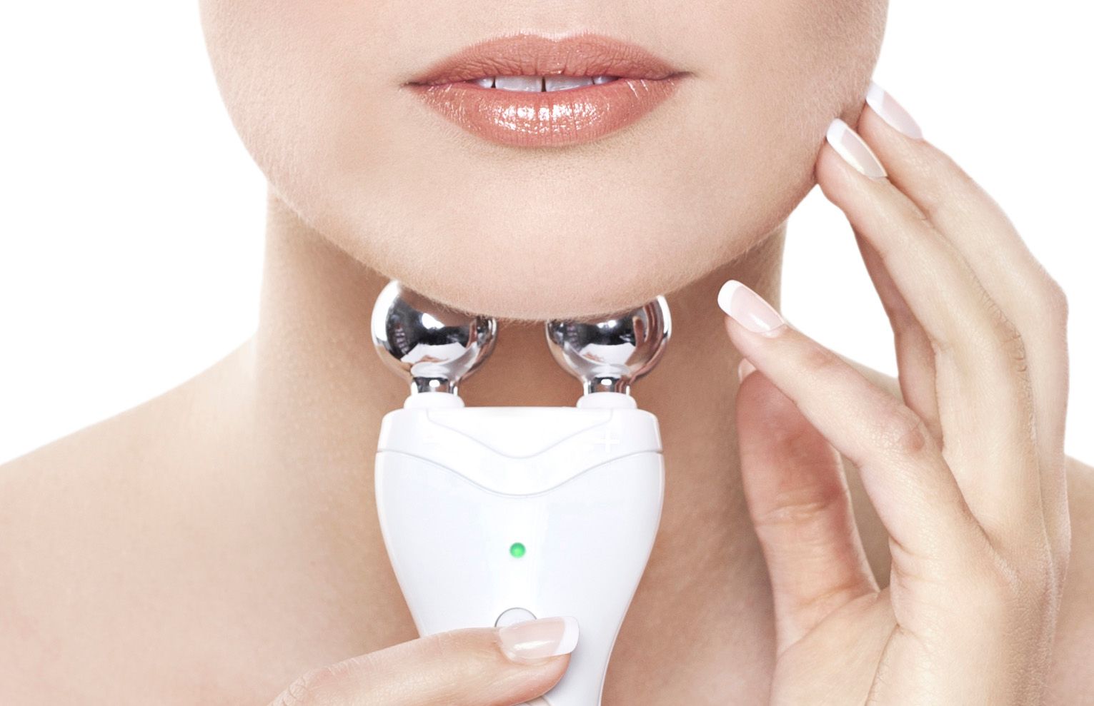 close up of lady using Rio 60 second face lift under the chin